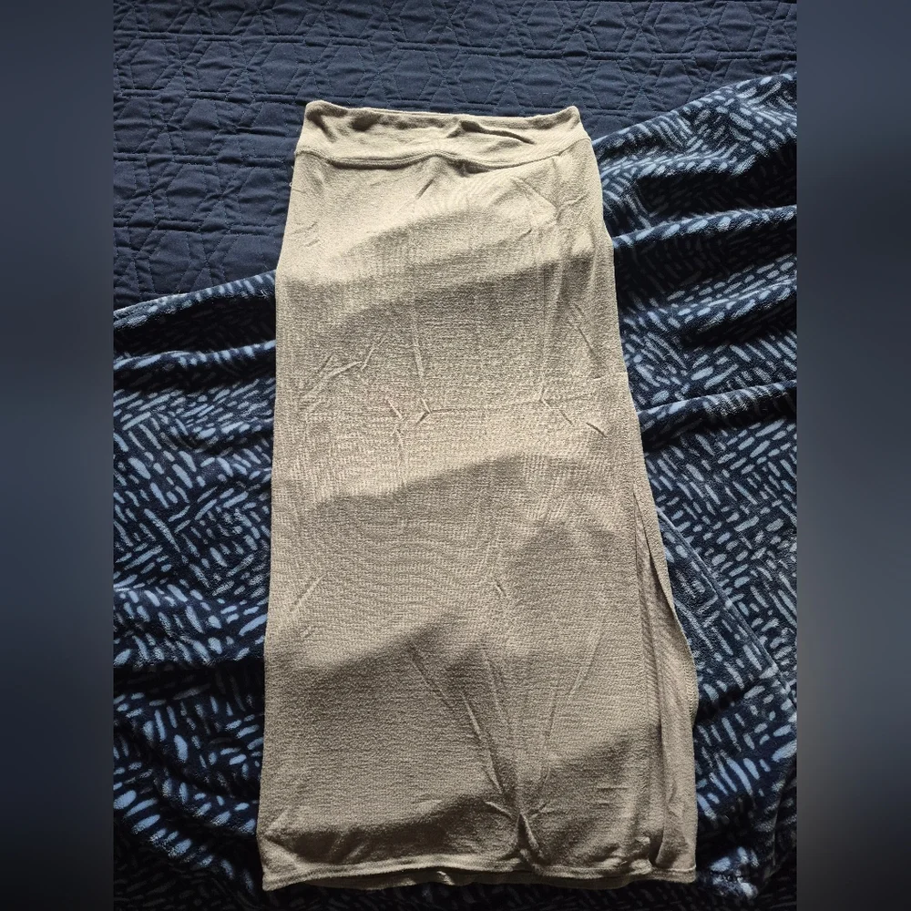 Wilfred Free Midi Skirt - Picture 2 of 4